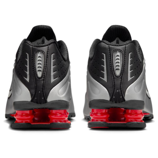 Nike Shox R4